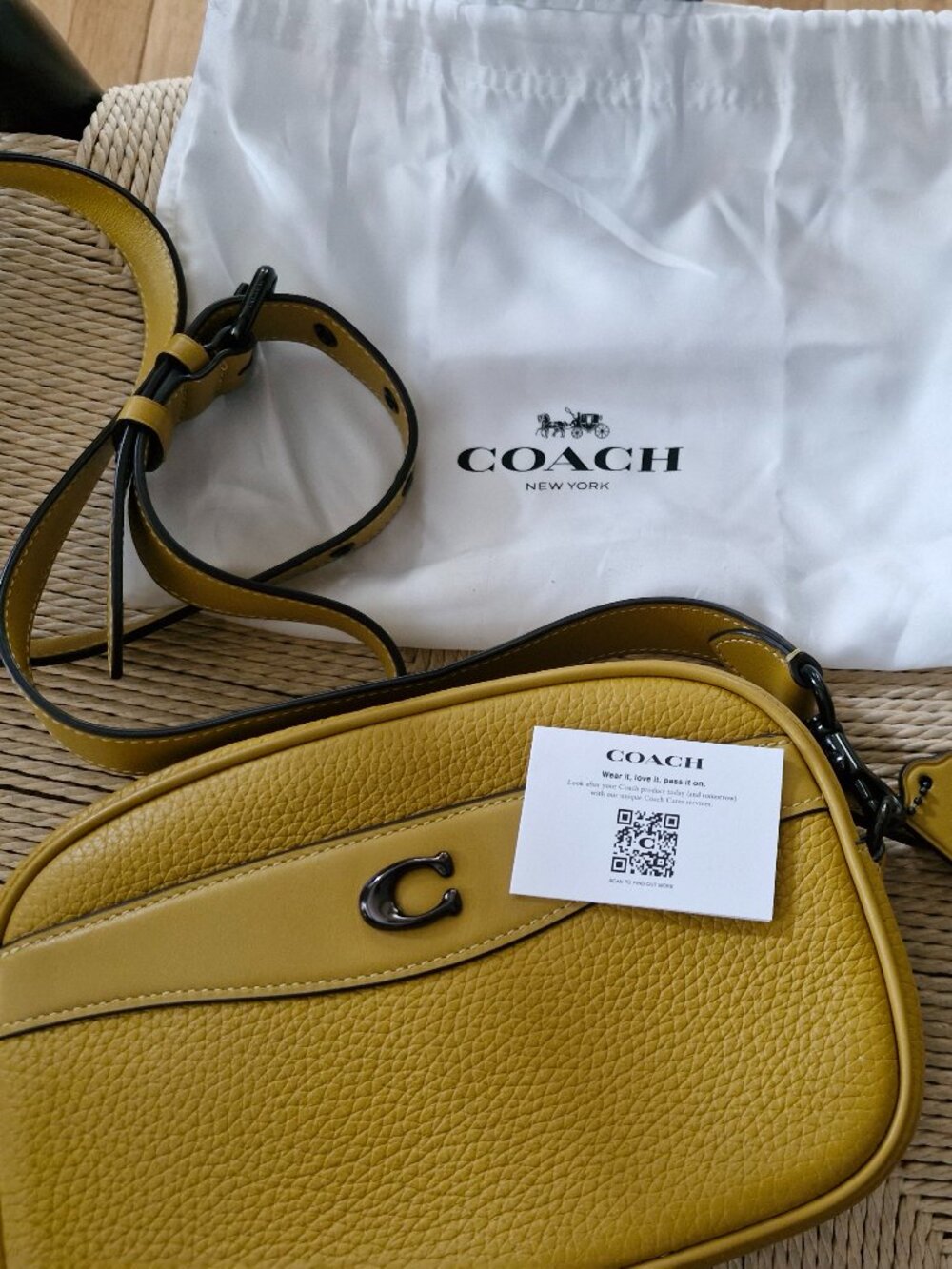 almost new Coach camera bag
